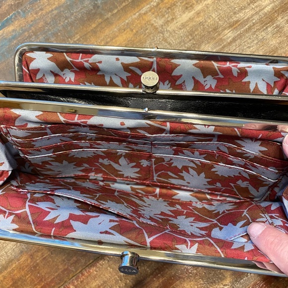 Hobo Lauren - Picture 5 of 6